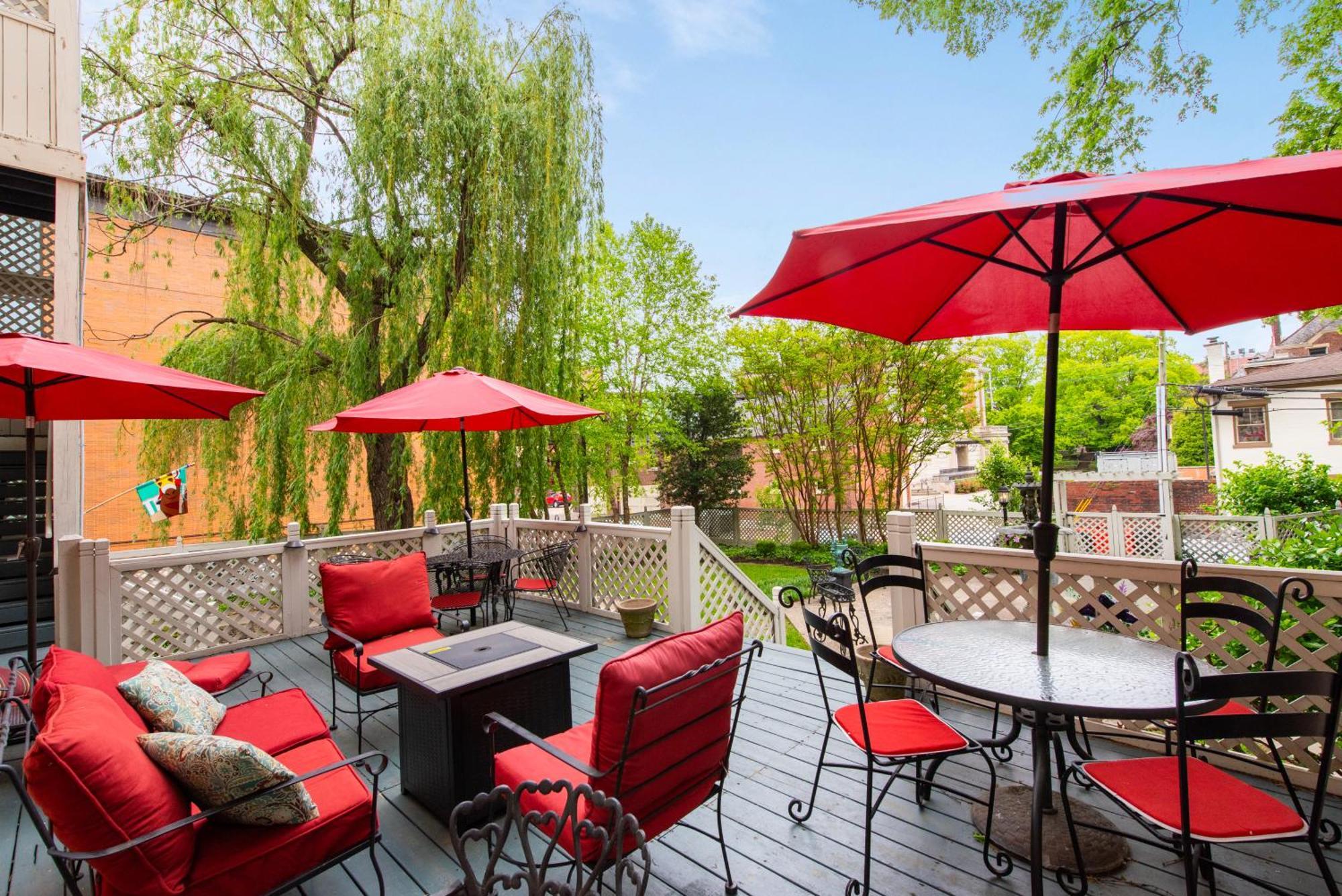 Dupont Mansion Bed & Breakfast Луисвилл Экстерьер фото