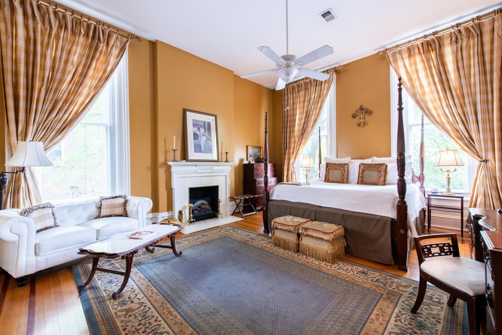 Dupont Mansion Bed & Breakfast Луисвилл Номер фото